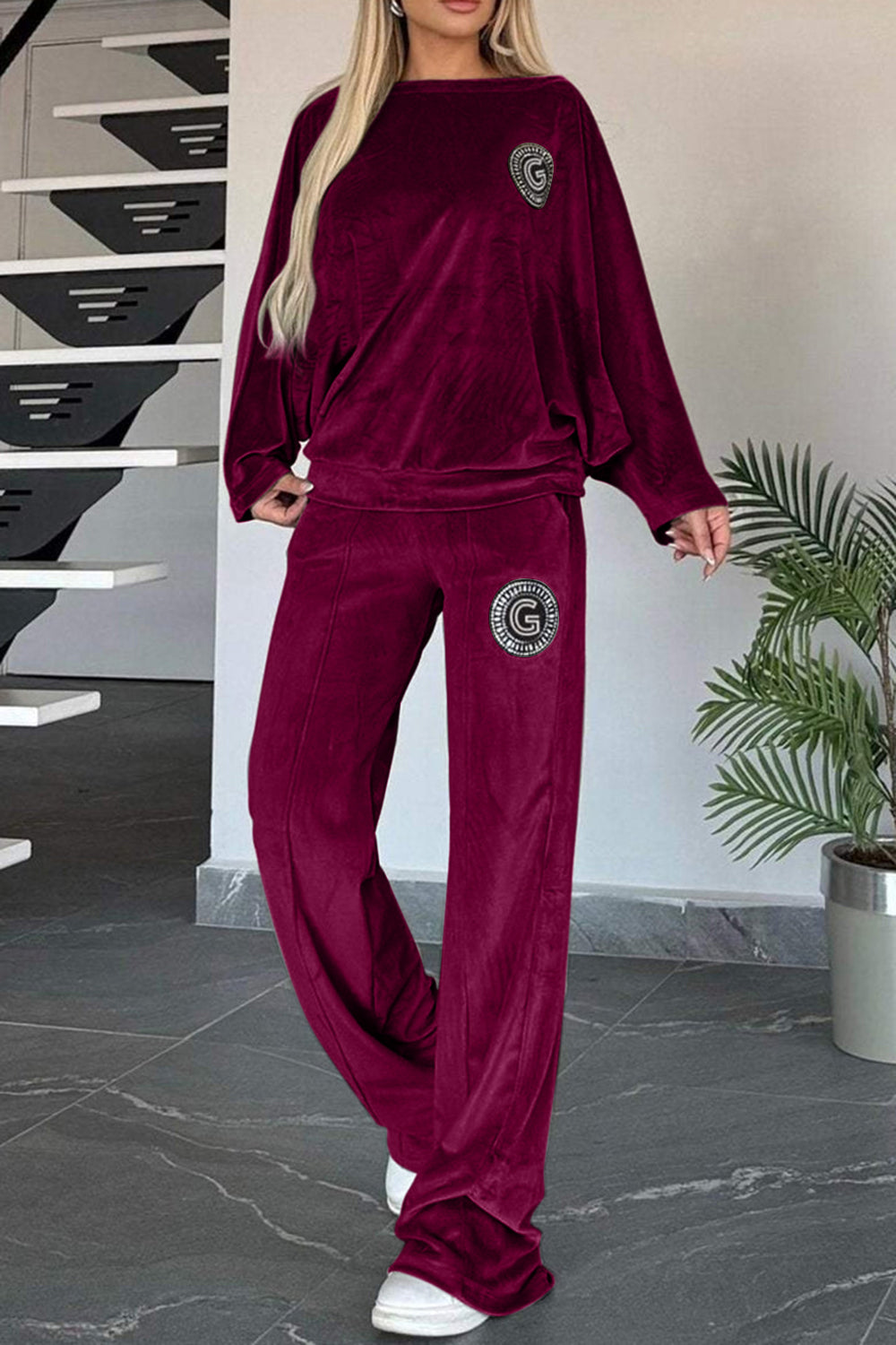 Conjunto de pantalón y blusa de manga larga con cuello barco en talla grande